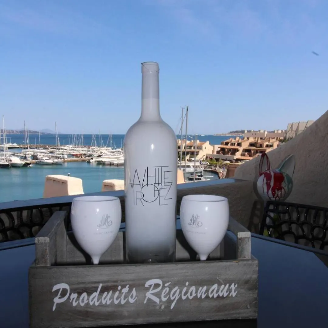 Apartment Marcogney - Golfe De St-Tropez - Aux Marines De Cogolin - Appartement Climatise Vue Sur Le Port